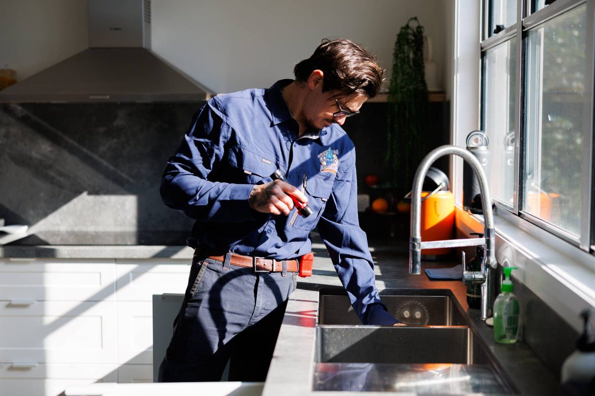 blocked sink drain clearing brisbane